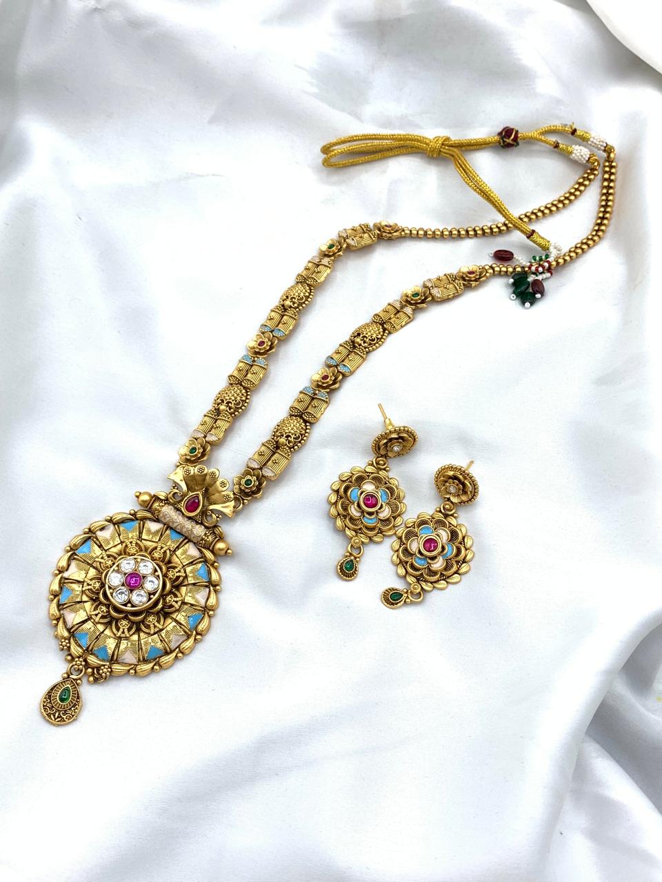 Royal Rajwadi