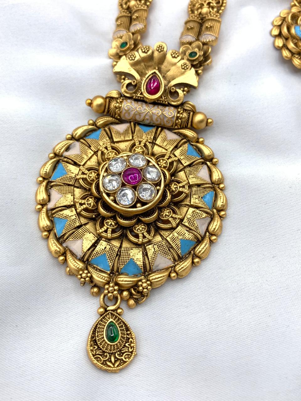 Royal Rajwadi